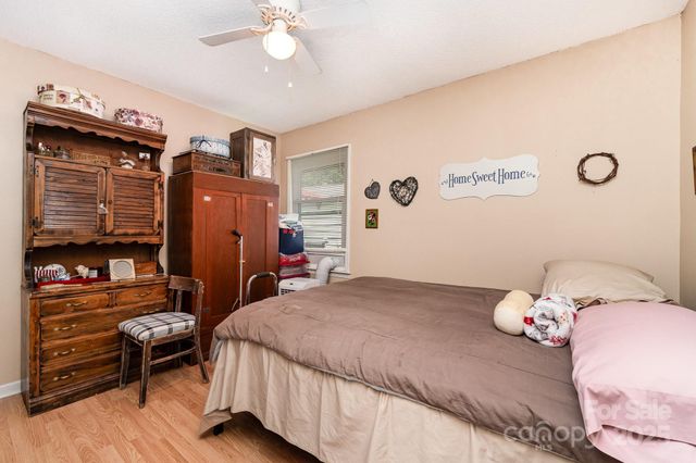 816 Radio Road, Statesville, NC 28677