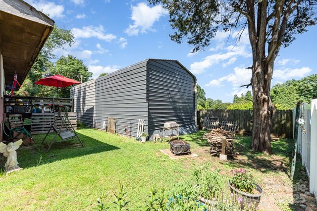 816 Radio Road, Statesville, NC 28677