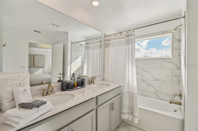 2943 PENELOPE LOOP, Kissimmee, FL 34746