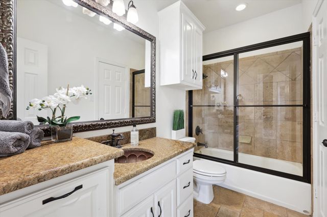 12886 Saint John Road, Pilot Point, TX 76258