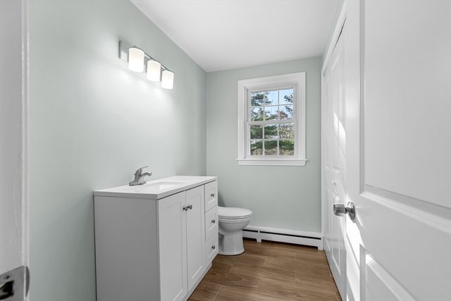 196 Bourne Rd, Plymouth, MA 02360