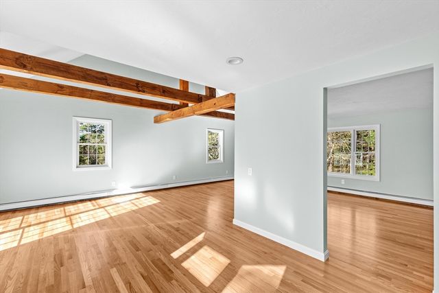 196 Bourne Rd, Plymouth, MA 02360