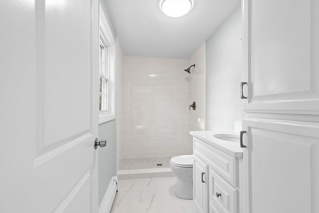196 Bourne Rd, Plymouth, MA 02360