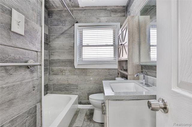 4850 Grayton Street, Detroit, MI 48224