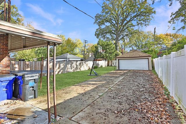 4850 Grayton Street, Detroit, MI 48224