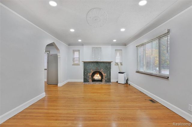 4850 Grayton Street, Detroit, MI 48224