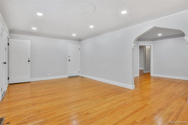 4850 Grayton Street, Detroit, MI 48224