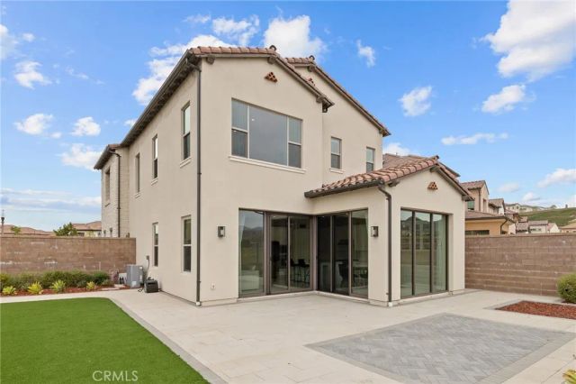 134 Tomahawk, Irvine, CA 92618