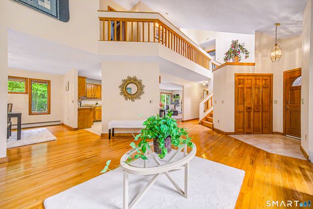 16 Jacobs Hill Road, Mansfield, CT 06250