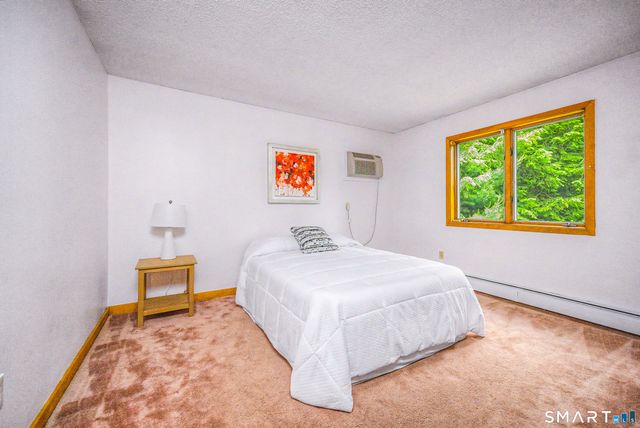 16 Jacobs Hill Road, Mansfield, CT 06250