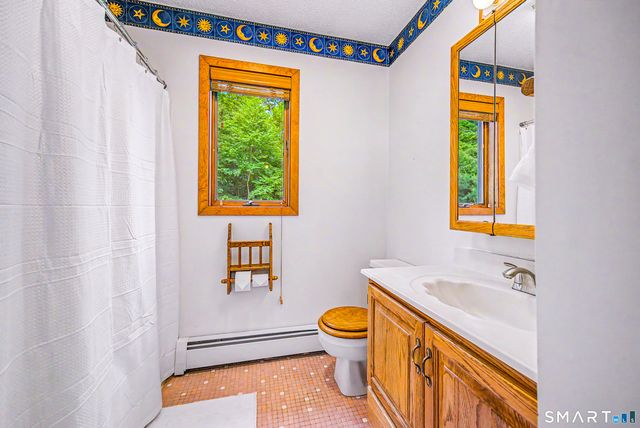 16 Jacobs Hill Road, Mansfield, CT 06250