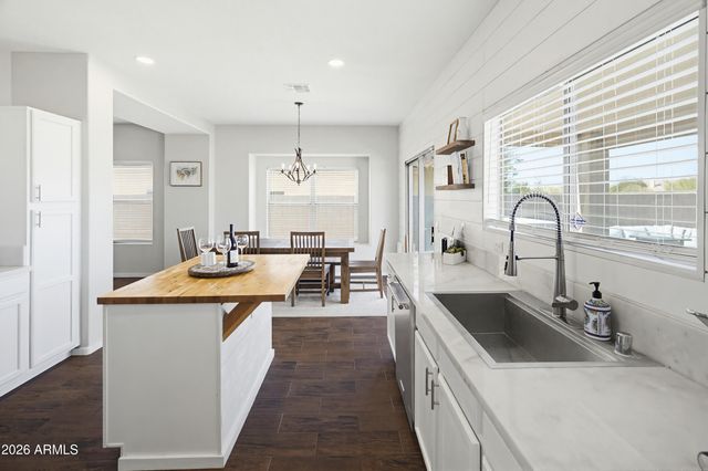 5022 E Peak View Road, Cave Creek, AZ 85331