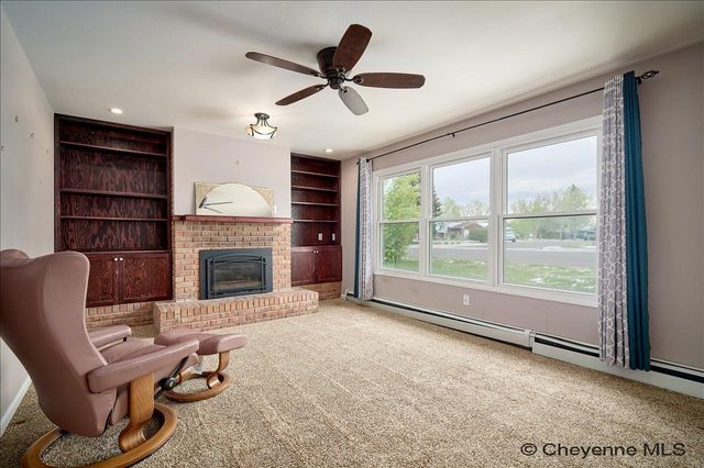 5020 MOUNTAIN RD, Cheyenne, WY 82009