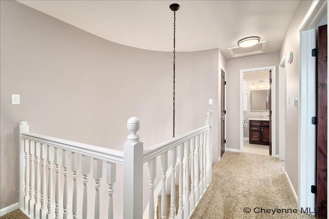 5020 MOUNTAIN RD, Cheyenne, WY 82009