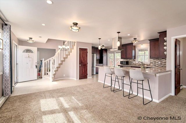 5020 MOUNTAIN RD, Cheyenne, WY 82009