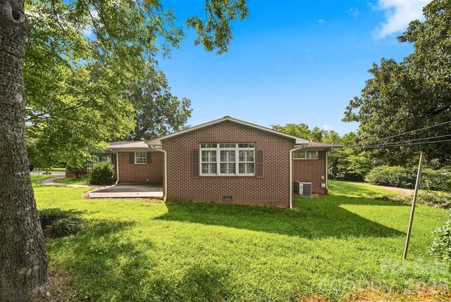 434 Mountain View Drive, Morganton, NC 28655