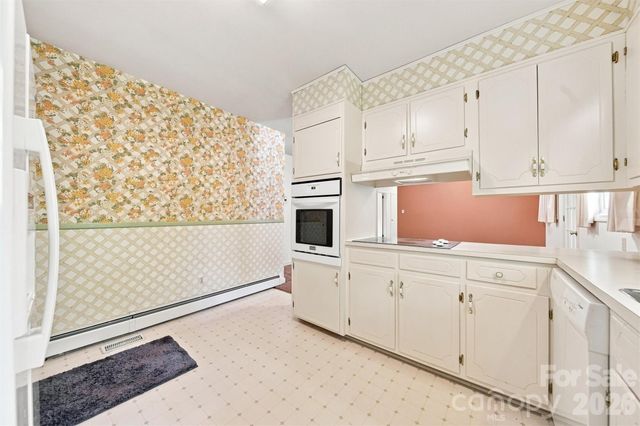 434 Mountain View Drive, Morganton, NC 28655