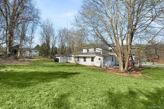 26 Weitz Road, Hopewell Junction, NY 12533