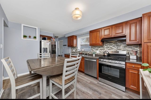 350 Carey Court, Chicago Heights, IL 60411