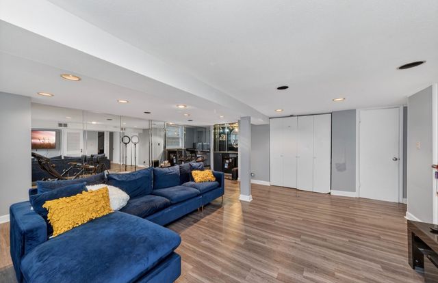 350 Carey Court, Chicago Heights, IL 60411