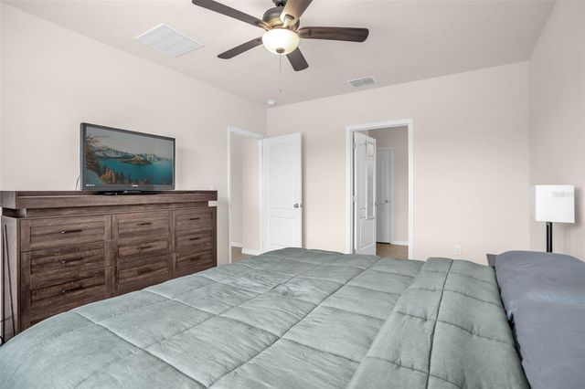 5242 MAHOGANY DRIVE, Mount Dora, FL 32757