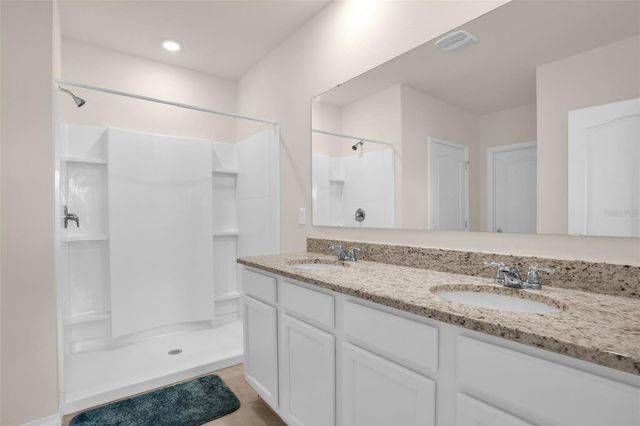5242 MAHOGANY DRIVE, Mount Dora, FL 32757