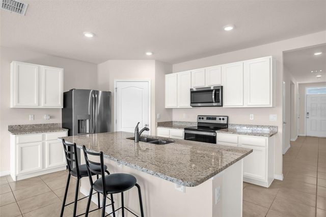 5242 MAHOGANY DRIVE, Mount Dora, FL 32757