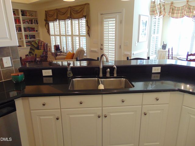 916 Cambridge Drive, Rocky Mount, NC 27804