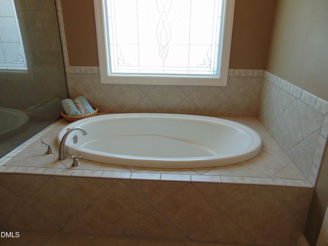 916 Cambridge Drive, Rocky Mount, NC 27804