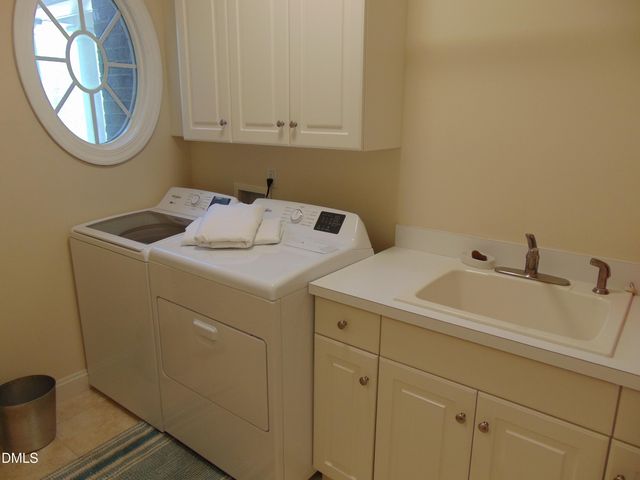 916 Cambridge Drive, Rocky Mount, NC 27804