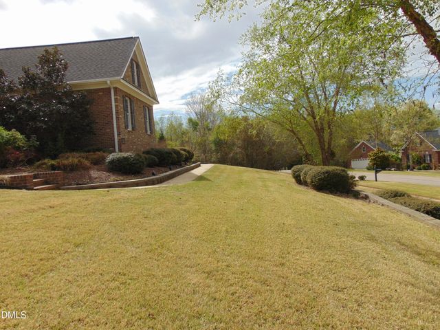 916 Cambridge Drive, Rocky Mount, NC 27804