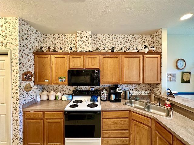 3534 Hunters Woods Blvd 3, Neshannock Twp, PA 16105