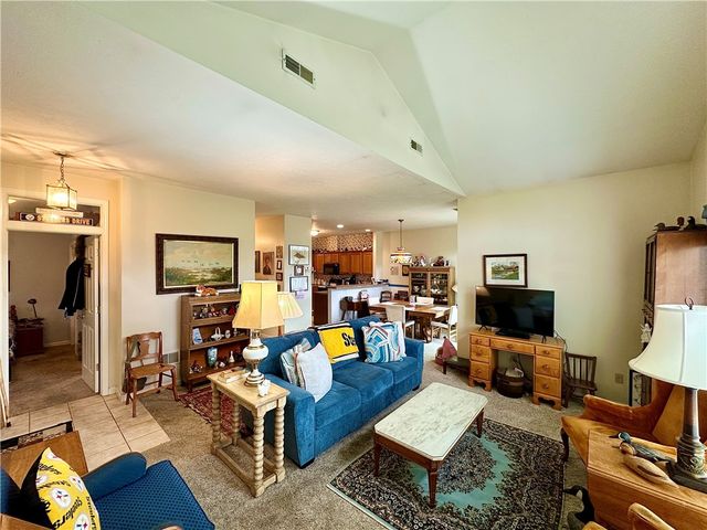 3534 Hunters Woods Blvd 3, Neshannock Twp, PA 16105