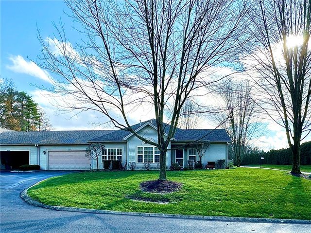 3534 Hunters Woods Blvd 3, Neshannock Twp, PA 16105