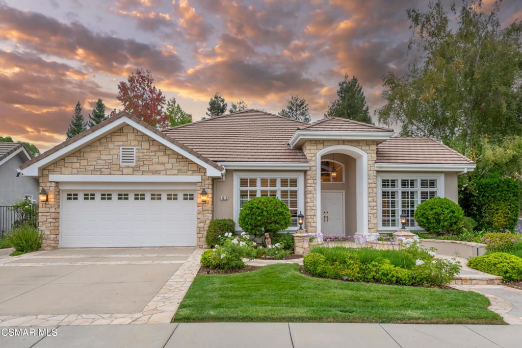 1613 Oakcottage Court, Lake Sherwood, CA 91361