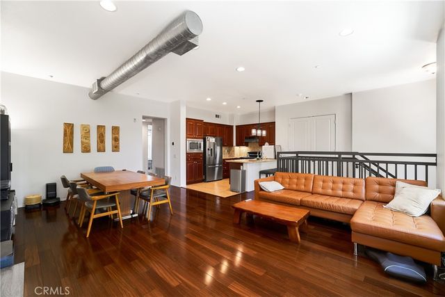 309 Metro Court, Fullerton, CA 92832