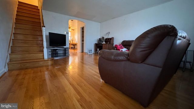 5402 BINGHAM ST, Philadelphia, PA 19120