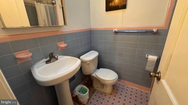 5402 BINGHAM ST, Philadelphia, PA 19120