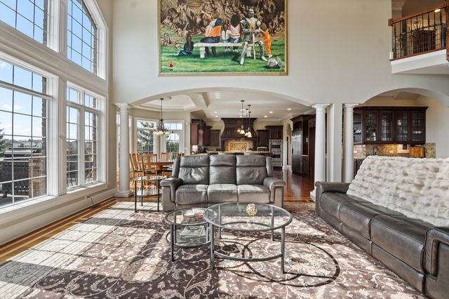 39W431 Long Meadow Lane, St. Charles, IL 60175