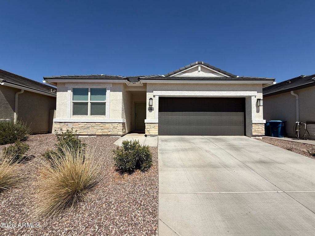 9699 S Mara Drive, Apache Junction, AZ 85120
