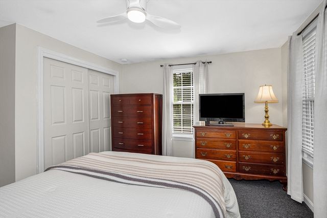 207 Trout Brook Rd, Dracut, MA 01826