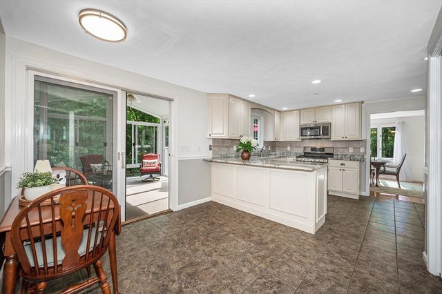 207 Trout Brook Rd, Dracut, MA 01826