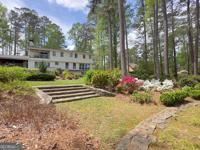 3006 Emerald Drive, Jonesboro, GA 30236