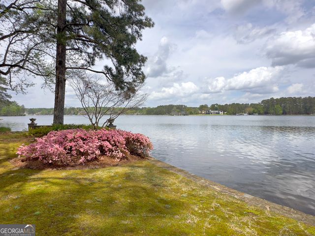 3006 Emerald Drive, Jonesboro, GA 30236