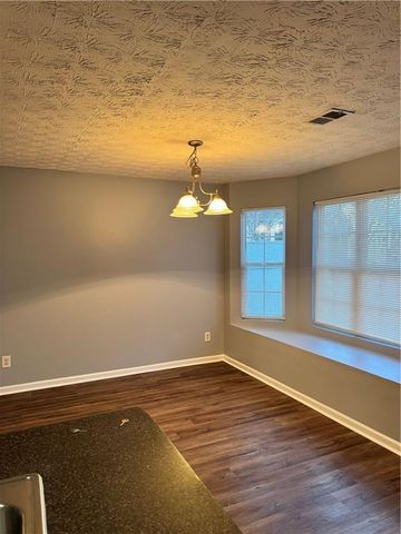 1754 Grove Way, Hampton, GA 30228