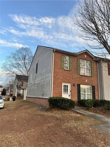 1754 Grove Way, Hampton, GA 30228