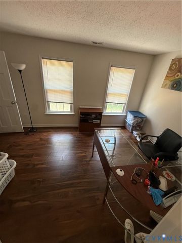 4103 Kings Gate Rd, Chester, VA 23831