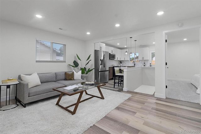 637 Knox Court, Denver, CO 80204