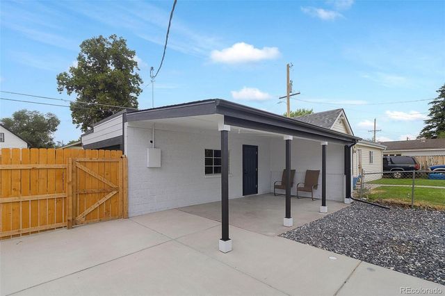 637 Knox Court, Denver, CO 80204