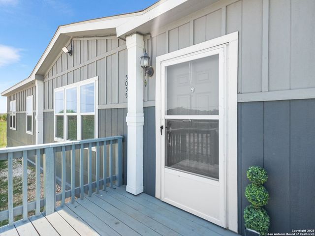 5055 W FM 476, Poteet, TX 78065